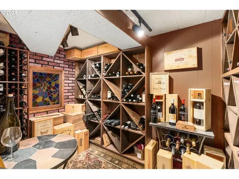 2550 SW Scenic Drive Portland OR 97225
