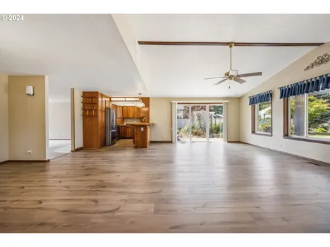 21485 S Crestview Drive Oregon City OR 97045