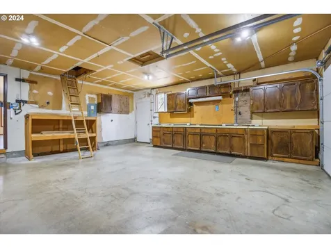 21485 S Crestview Drive Oregon City OR 97045