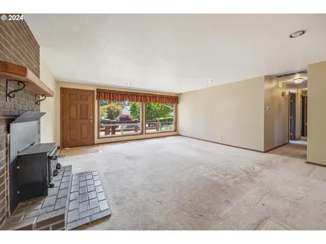 21485 S Crestview Drive Oregon City OR 97045