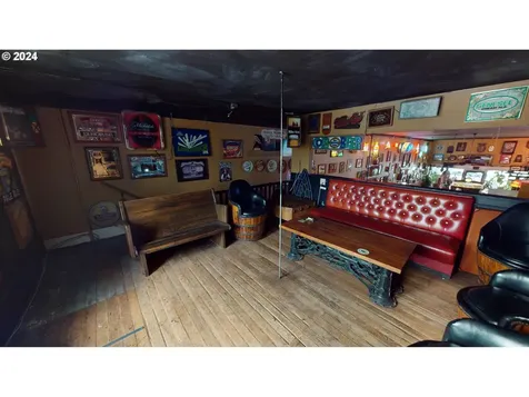 622 SE Jackson Street Roseburg OR 97470