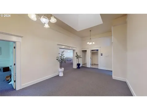 622 SE Jackson Street Roseburg OR 97470