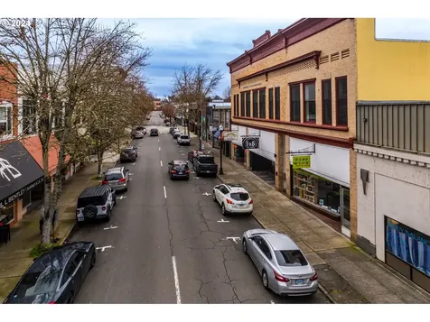 622 SE Jackson Street Roseburg OR 97470