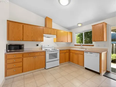 13926 Se Martins Street Portland OR 97236
