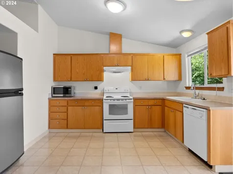 13926 Se Martins Street Portland OR 97236