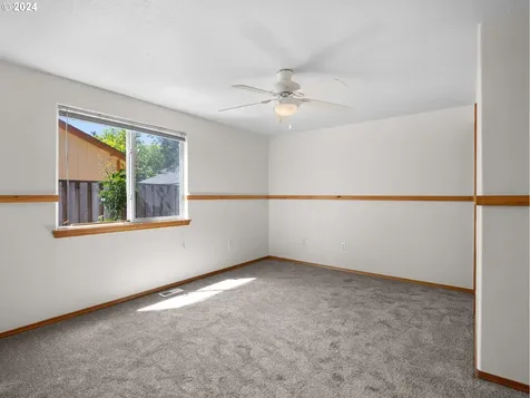 13926 Se Martins Street Portland OR 97236
