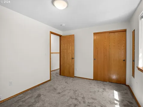 13926 Se Martins Street Portland OR 97236