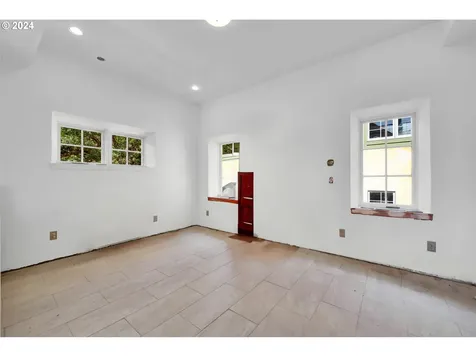 85255 Christensen Road Eugene OR 97405