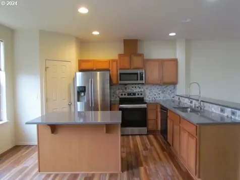 13022 Ne 26th Street Vancouver WA 98684