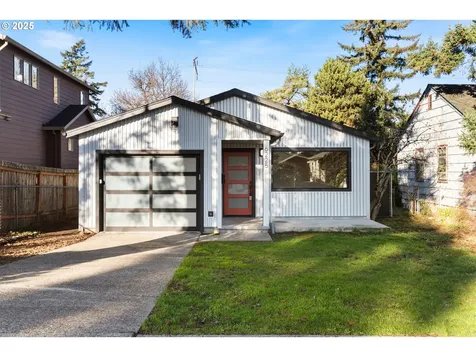 6225 SE Ramona Street Portland OR 97206