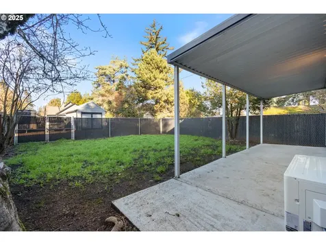 6225 SE Ramona Street Portland OR 97206