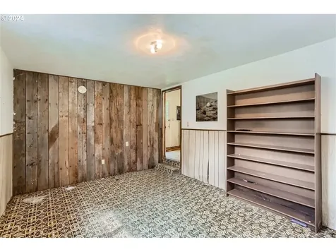 18628 S Henrici Road Oregon City OR 97045