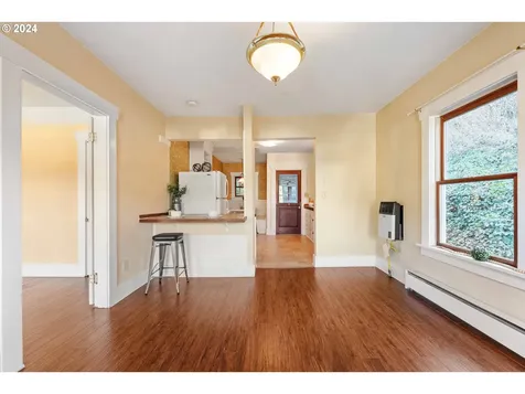 1229 Park Avenue Coos Bay OR 97420