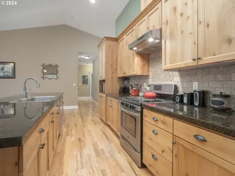 34115 Ne Wilsonville Road Newberg OR 97132
