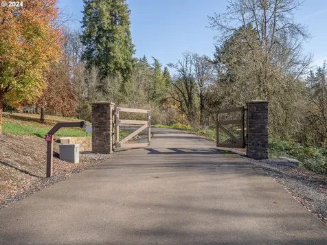 34115 Ne Wilsonville Road Newberg OR 97132