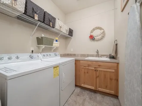 34115 Ne Wilsonville Road Newberg OR 97132