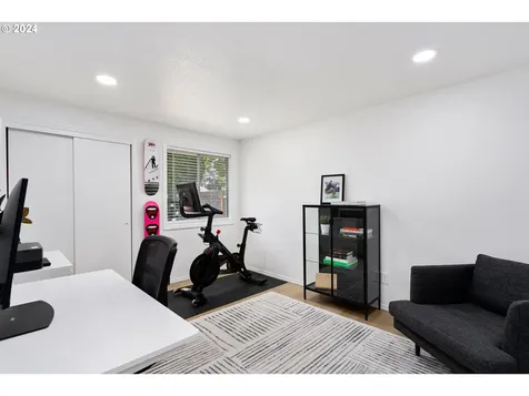 652 Se 35th Avenue Hillsboro OR 97123