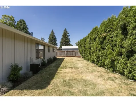 652 Se 35th Avenue Hillsboro OR 97123