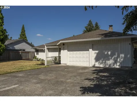 652 Se 35th Avenue Hillsboro OR 97123