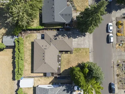 652 Se 35th Avenue Hillsboro OR 97123