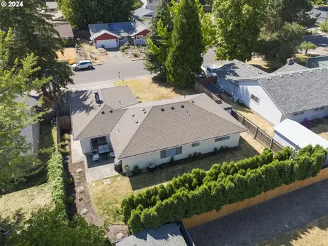 652 Se 35th Avenue Hillsboro OR 97123