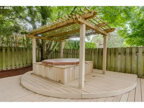 2940 Ne Beech Drive Gresham OR 97030