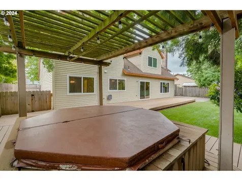 2940 Ne Beech Drive Gresham OR 97030
