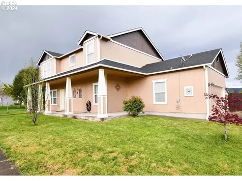 780 Umpqua View Drive Roseburg OR 97471