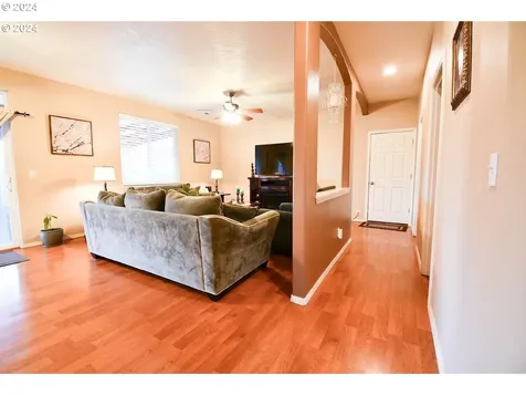 780 Umpqua View Drive Roseburg OR 97471