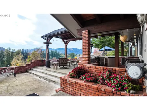 1081 Umpqua College Road Roseburg OR 97470