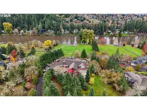 1081 Umpqua College Road Roseburg OR 97470