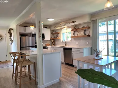 1059 13th Street Port Orford OR 97465