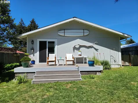 1059 13th Street Port Orford OR 97465