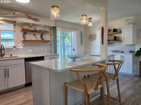 1059 13th Street Port Orford OR 97465