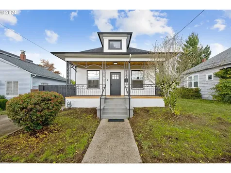 6119 SE Cora Street Portland OR 97206
