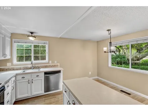 9845 Sw Serena Way Portland OR 97224
