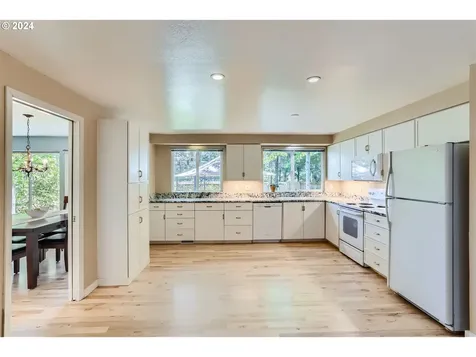 2380 Nw 144th Avenue Beaverton OR 97006