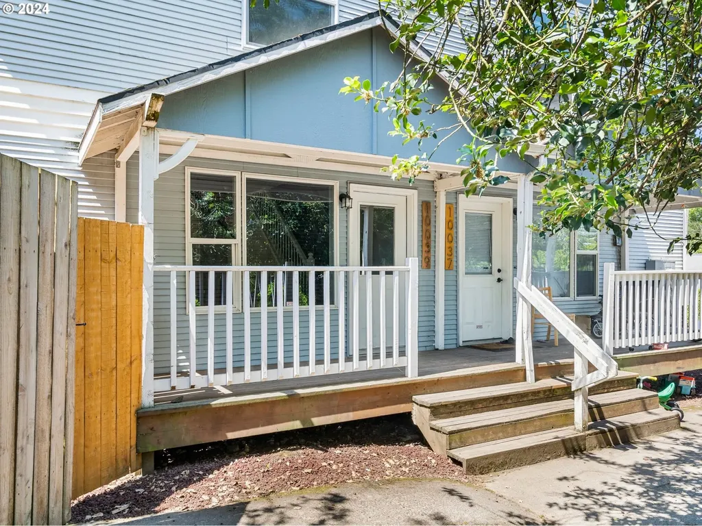 10033 N Lombard Street Portland OR 97203