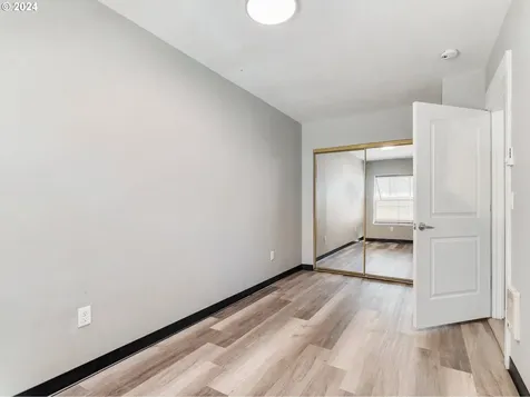 10033 N Lombard Street Portland OR 97203