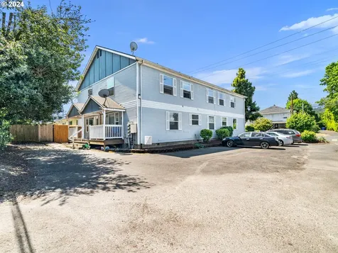 10033 N Lombard Street Portland OR 97203