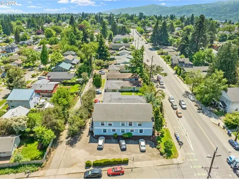 10033 N Lombard Street Portland OR 97203
