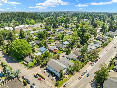 10033 N Lombard Street Portland OR 97203
