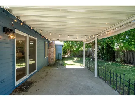 1075 Nw 180th Avenue Beaverton OR 97006