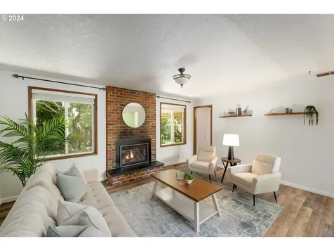 1075 Nw 180th Avenue Beaverton OR 97006