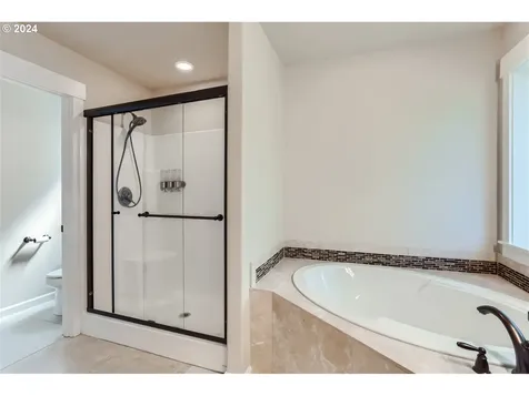 17742 Sw Robert Lane Beaverton OR 97078