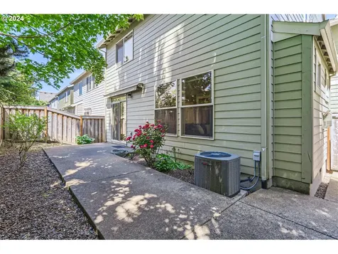 17742 Sw Robert Lane Beaverton OR 97078
