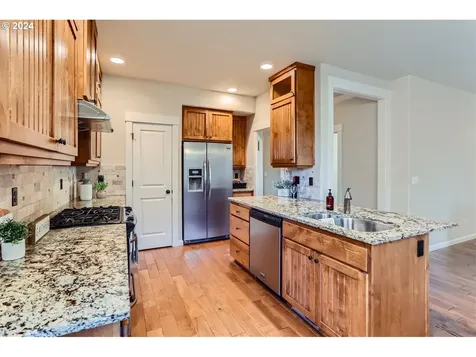 17742 Sw Robert Lane Beaverton OR 97078