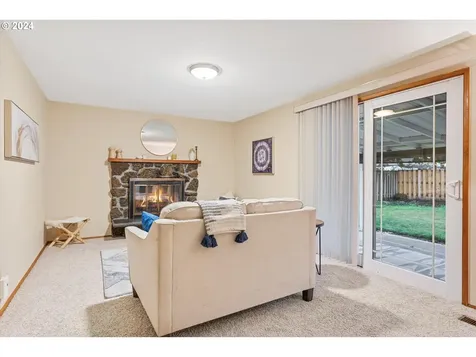 179 NE 36th Avenue Hillsboro OR 97124