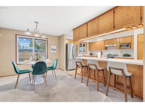 179 NE 36th Avenue Hillsboro OR 97124