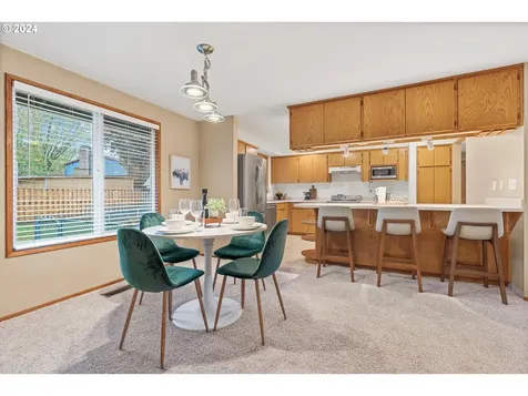 179 NE 36th Avenue Hillsboro OR 97124